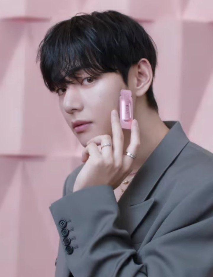 テテ　ユンスCM 隠れV どこ？
